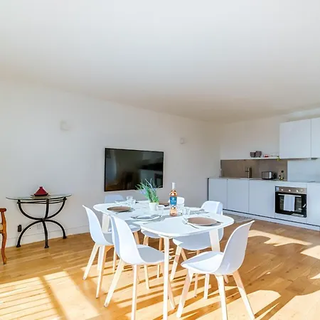 Vue Panoramique 360 Sur Tout - Air Marseille